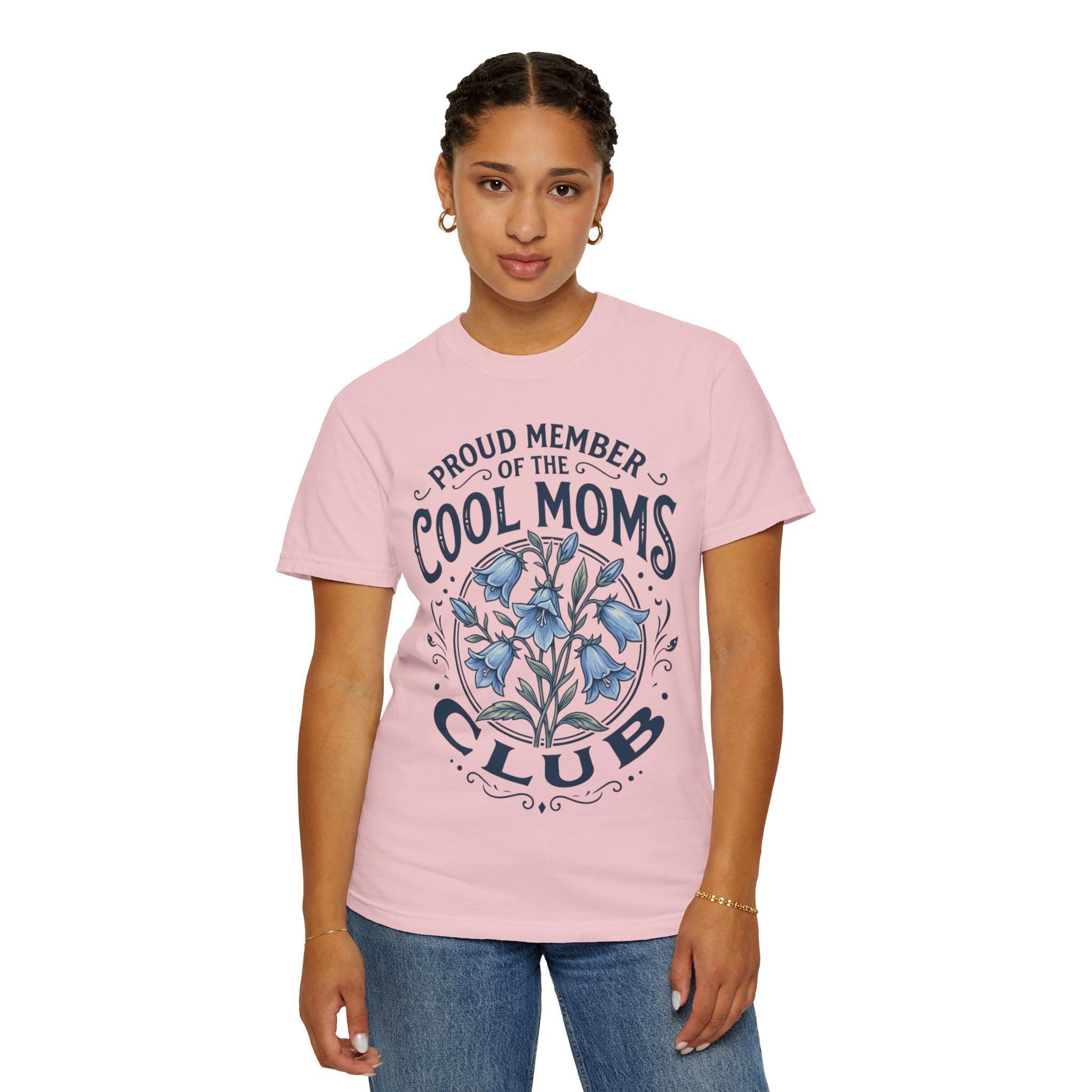 Cool Moms Club T-Shirt – “Proud Member of the Cool Moms Club” Floral Tee